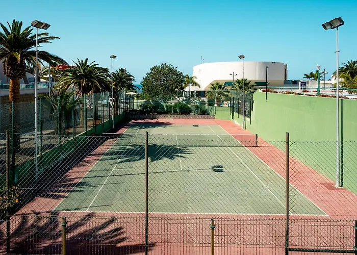 Apartment Carabelas 8, Next To The Sea And Amenities