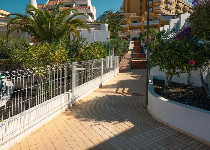 Carabelas 8, Next To The Sea And Amenities * Costa Adeje (Tenerife)