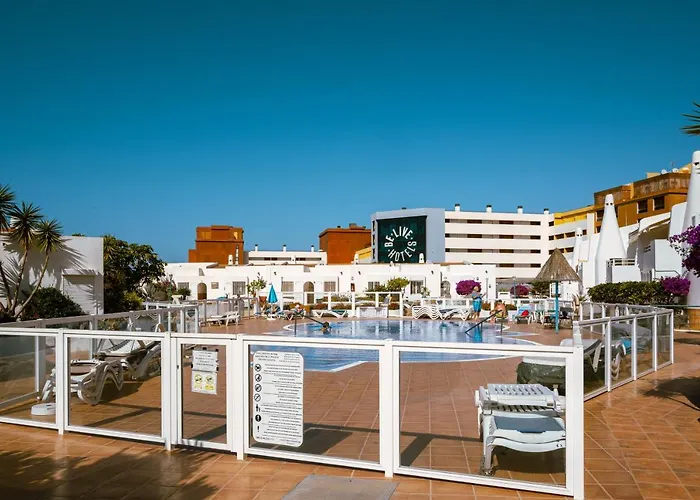 Apartment Carabelas 8, Next To The Sea And Amenities Costa Adeje (Tenerife)